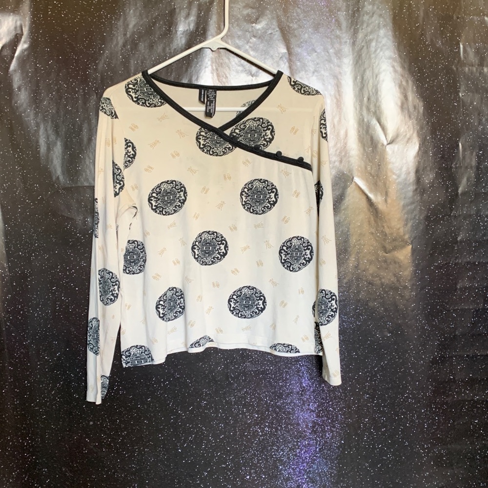 Lynn Ritchie-Medallion Print Long Sleeve Top Large
